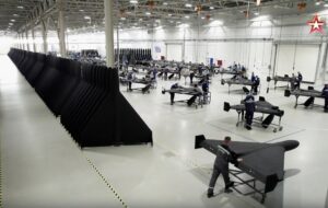 روس‌ها شاهد ایرانی را بهتر از ایرانی‌ها می‌سازند/ توسعه صنعت پهپاد روسیه با مهندسی معکوس پهپادهای ایرانی/ پرنده‌های بدون سرنشین روسیه از کجا می‌آیند؟