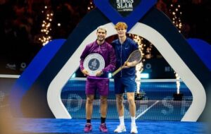 طلا و دلار؛ کف صحرای عربستان/ حضور 6 پادشاه در یک اقلیم طلا و دلار؛ کف صحرای عربستان/ حضور 6 پادشاه در یک اقلیم