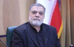 عضو کمیسیون امنیت ملی: باید برای عده‌ای که تحت تاثیر القائات دشمن قرار گرفته‌اند ابراز تاسف کرد/ فرماندهی جنگ فعلی هم در دفتر و محل کار ترامپ بود