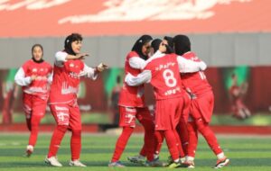 عکس| پوستر خاص باشگاه پرسپولیس برای ال‌کلاسیکو زنانه