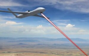 «قاتل بی‌صدا»؛ پهپاد آمریکایی Avenger به سلاح لیزری مجهز شد