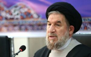 مشاور حقوقی‌ قالیباف: کاش بودجه بازیکن فوتبال را به کار فرهنگی در مساجد بدهیم