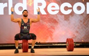 معینی پس از درخشش در قهرمانی جهان: برای رکوردشکنی ۷ ماه سخت تمرین کردم معینی پس از درخشش در قهرمانی جهان: برای رکوردشکنی ۷ ماه سخت تمرین کردم