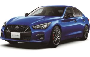 نیسان اسکای‌لاین ۴۰۰R رونمایی شد /عکس