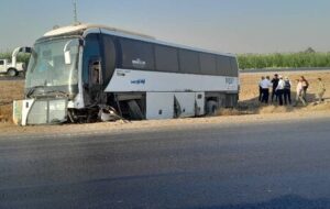 واژگونی اتوبوس در محور شوش – اهواز