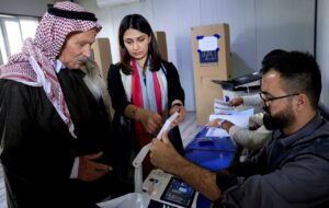 آغاز فرآیند رای‌گیری در انتخابات عراق / امروز تکلیف ۳۲۹ کرسی پارلمان عراق مشخص می‌شود