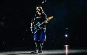 بازگشت غیرمنتظره بیلی آیلیش به فهرست گرمی ۲۰۲۶ خبرساز شد