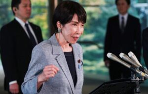 تماس تاکایچی با ترامپ پس از بالاگرفتن تنش با چین تماس تاکایچی با ترامپ پس از بالاگرفتن تنش با چین