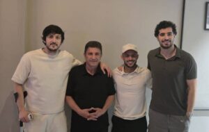 جلسه قلعه‌نویی با آزمون، قایدی و عزت‌اللهی در امارات