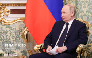 پوتین: پیشنهادهای آمریکا می‌تواند مبنایی برای حل و فصل درگیری باشد