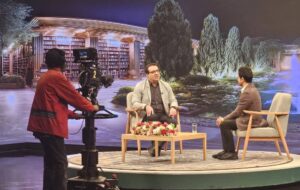 دبیر جشنواره جهانی فیلم فجر عنوان کرد/ در دو روز نخست جشنواره بیش از ۱۰۰ مهمان خارجی به شیراز آمدند