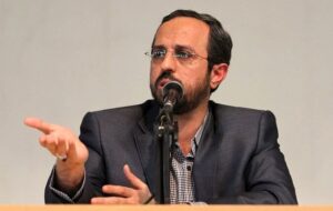 احدیان: اصلاح‌طلبان منافع ملی را فدای اعتماد به غرب کردند / ایران‌گرایی یعنی نه شرق‌گرایی، نه غرب‌گرایی