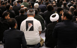 دو مجری صداوسیما در حسینیه امام خمینی+تصویر