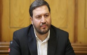 عضو کمیسیون انرژی: بنزین در حقیقت ۴ نرخی است نه سه نرخی/ در افزایش قیمت بنزین تبعیض و بی‌عدالتی وجود دارد