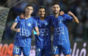 علی چینی: وریا آمد تا استقلال را از حاشیه دور کند/ او حلقه گمشده آبی است علی چینی: وریا آمد تا استقلال را از حاشیه دور کند/ او حلقه گمشده آبی است