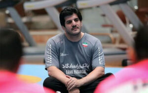 عکس | رسول خادم در کنار خانواده صابر کاظمی عکس | رسول خادم در کنار خانواده صابر کاظمی