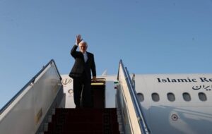 عارف راهی مسکو شد/ کدام وزیر معاون اول را همراهی می‌کند؟