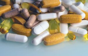 مراقب مصرف بیش‌ از حد این ۳ مکمل باشید