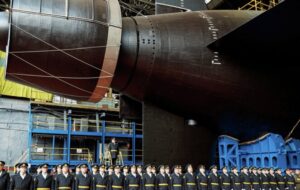 ۱۰,۰۰۰ تن وحشت زیر آب / پوتین برگ برنده را رو کرد؛ ستون دوم حمله هسته‌ای دریایی روسیه!