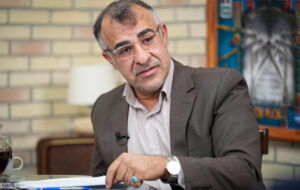 ورود وزارت اقتصاد به جابه‌جایی ۱۱ هزار میلیارد تومان پول توسط یک قاچاقچی