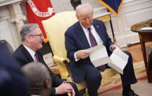 اعتراض لندن به واشنگتن بر سر گرینلند؛ استارمر تعرفههای آمریکا را نادرست خواند اعتراض لندن به واشنگتن بر سر گرینلند؛ استارمر تعرفههای آمریکا را نادرست خواند