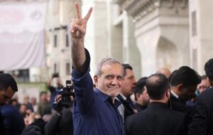 آزاد ارمکی: اگر همین فردا انتخابات برگزار شود پزشکیان رای نمیآورد آزاد ارمکی: اگر همین فردا انتخابات برگزار شود پزشکیان رای نمیآورد