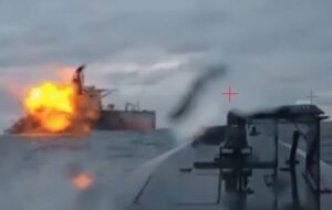 «آسیب سنگین» اوکراین به نفتکش ناوگان سایه روسیه؛ «داشان» محموله‌ای ۶۰ میلیون دلاری داشت