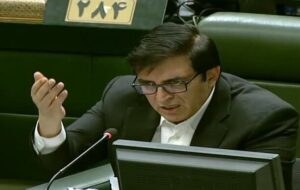 آقای قالیباف! با آجیل یک میلیون و ۲۰۰ هزار تومانی چگونه به مردم شب یلدا را تبریک بگوییم؟/ چرا وزیر اقتصاد و رئیس بانک مرکزی پاسخگو نیستند؟