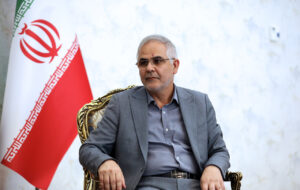 انتقاد تند نماینده مجلس از نظام پزشکی / ایری: زیرمیزی انکارشدنی نیست، با متخلفان برخورد کنید انتقاد تند نماینده مجلس از نظام پزشکی / ایری: زیرمیزی انکارشدنی نیست، با متخلفان برخورد کنید