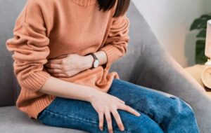 این دمنوش فوق العاده را امتحان کنید/ بهترین روغن برای ماساژ رحم/ زیاد خرما نخورید!/ از چند روز قبل پیاده روی کنید