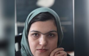 تضاد کلاری از نقد «خداگونگی کارگردان» تا تسلیم «خداگونگی تصویر»