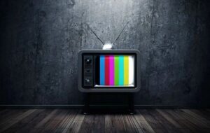 میزان تماشای تلویزیون: روزانه صفر دقیقه!/ تماشا نه از سر انتخاب که از سر اجبار/ واکنش مخاطبان نیوز تودی به ادعای مخاطب ۷۰ درصدی صداوسیما