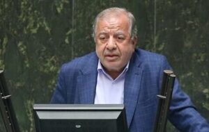 درخواست یک نماینده مجلس برای تشکیل جلسه اضطراری برای مدیریت و کنترل قیمت‌ها/ دست های پنهان می خواهند مردم را تنبیه کنند