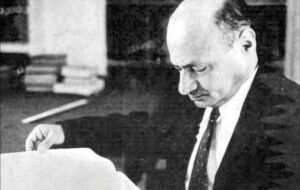 دشواری‌های آهنگسازی برای مرموزترین مترجم ایران/ کدام ساز می‌تواند ابهامات شخصیت این مرد را روایت کند؟