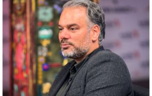 رشیدی کوچی: وقتی یک مقام دولتی موضوع گرانی بنزین را با ادبیات طلبکارانه مطرح می‌کند، مردم ناراحت می‌شوند/ صاحبان تریبون به اتحاد مقدس آسیب نزنند