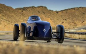 «رنو» بزرگترین مشکل خودروهای برقی را حل کرد