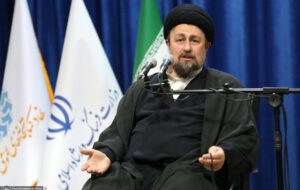  سید حسن خمینی: کسانی‌ که‌ نقش‌ دولت‌ در جنگ ۱۲ روزه‌ را کمرنگ جلوه دادند بی انصافی کردند/ باور کنیم که حکومت‌ از آن‌ مردم‌ است