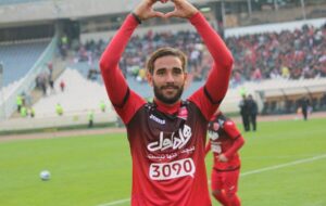 عکس| ستاره سابق پرسپولیس در کویت!