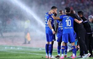 غایب بزرگ استقلال مقابل تراکتور غایب بزرگ استقلال مقابل تراکتور