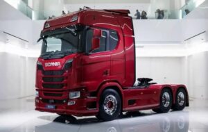 قدرت شگفت‌انگیز کامیون جدید اسکانیا / ۱۰۰۰ اسب بخار در یک کابین لوکس