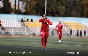 مهاجم پرسپولیس ۲ جلسه محروم شد!