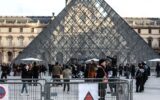 موزه لوور پاریس در آستانه تعطیلی/ کارکنان اعتصاب کردند