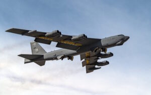 هزینه هر یک ساعت پرواز «بی ۵۲» چقدر است؟