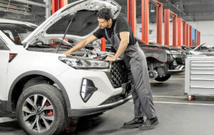 کاهش ۱۰ درصدی تولید سواری در ایران/ سقوط آزاد «مدیران‌ خودرو»