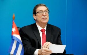 وزیر خارجه کوبا: برای میهن جانمان را فدا میکنیم وزیر خارجه کوبا: برای میهن جانمان را فدا میکنیم