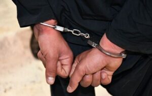 ۵۲ کیلو خرما به صرف شیشه