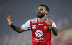 احمد نوراللهی: در ایران فقط برای پرسپولیس بازی می‌کنم!