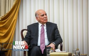 وزیر خارجه عراق: مشکل اصلی ایران و آمریکا ، نداشتن ارتباط مستقیم است/ تهران خواهان گفتگو است اما آمریکا نه/ ایران آماده دفاع است نه حمله