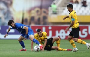 آمار نیم‌فصل اول لیگ برتر در دست سپاهان، پرسپولیس و تراکتور