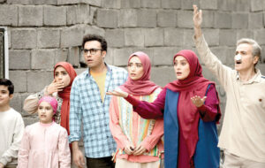 بسیاری از شوخی‌های«بهار شیراز» بداهه است